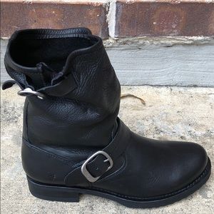 Frye Veronica Black Short Moto Boots
